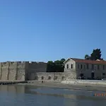 Daire Queen Victoria Sea View Larnaca