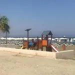 Daire Queen Victoria Sea View Larnaca
