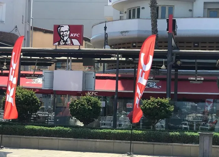 Queen Victoria Sea View לרנקה