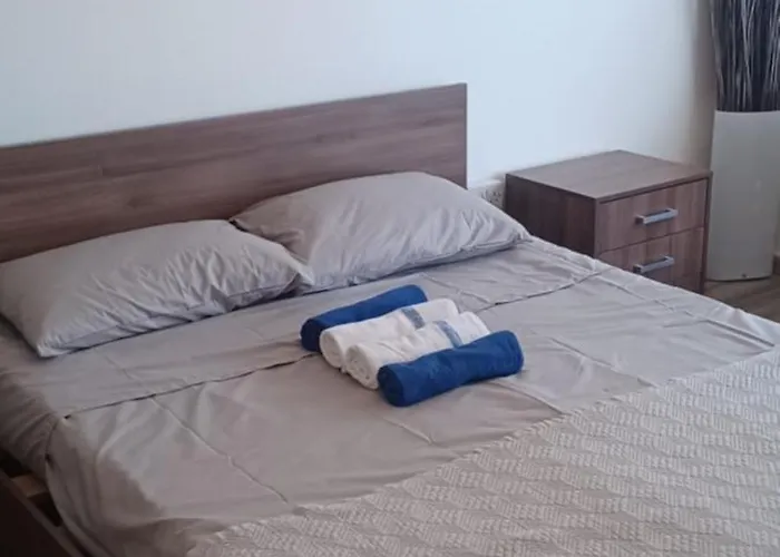 Apartament Queen Victoria Sea View Larnaca